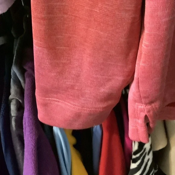 Greg Norman Collection coral 1/4 zip dri fit golf pullover - Picture 6 of 9